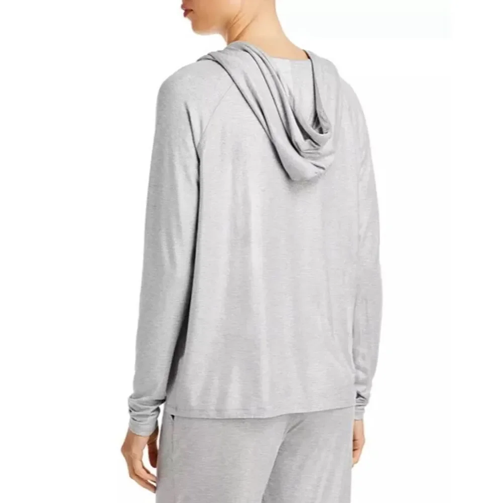 Majestic Filatures NWT Women's V-Neck Drawstring Hoodie in Gray Size 2/Small - Picture 2 of 10